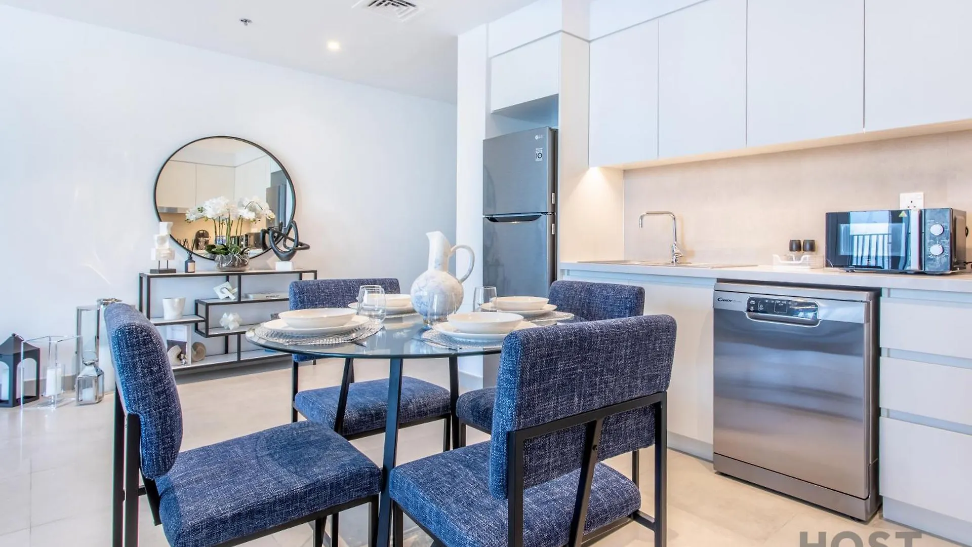 Luxurious 2 Br- Dubai Creek Harbour - Host & Stay Apartment
