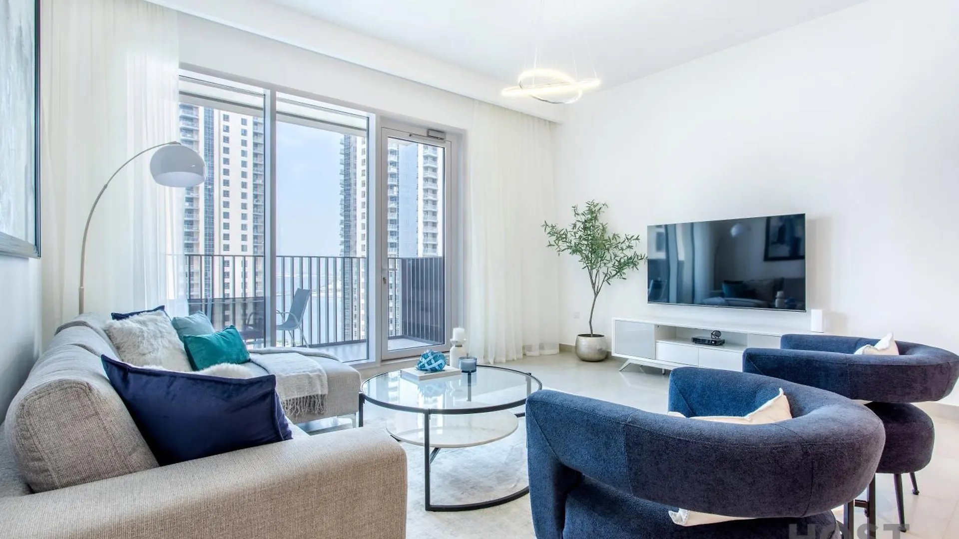 Luxurious 2 Br- Dubai Creek Harbour - Host & Stay contacts